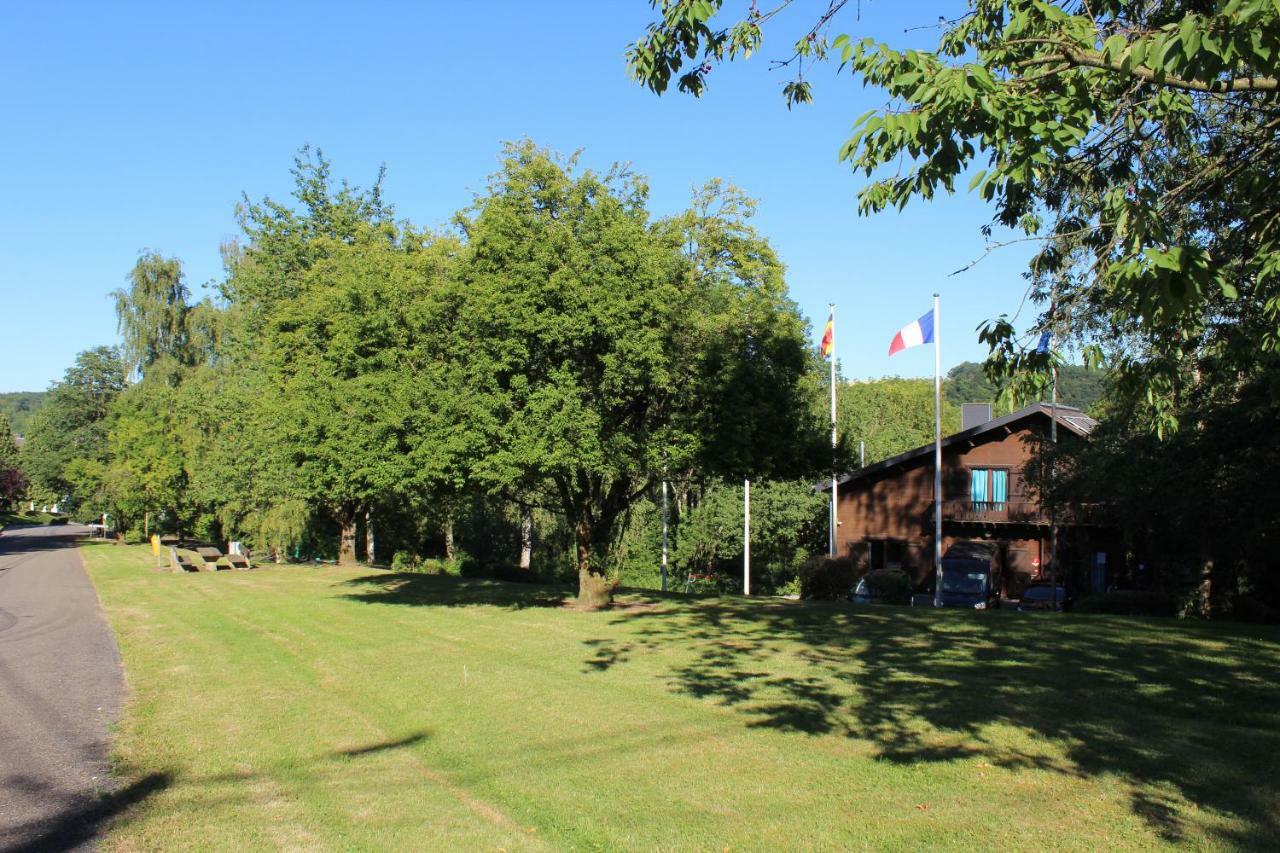 Au Bois Charmant Waulsort Esterno foto